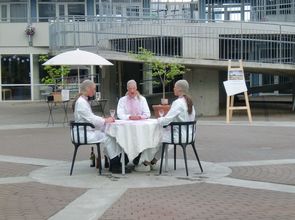 Dansgjörningur frá verkefninu Ómleik á Garðatorgi