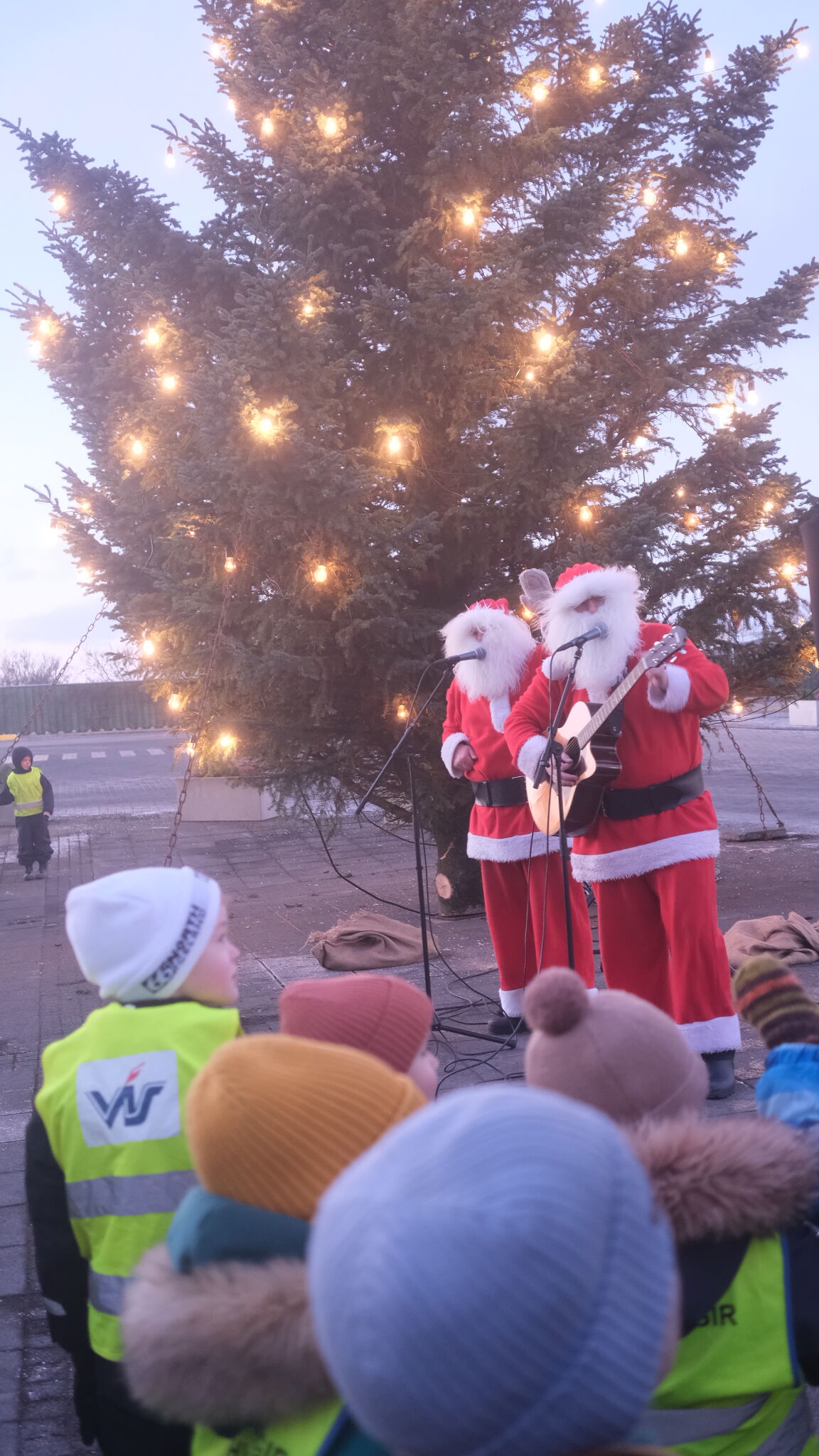 Image00010_1764328229032